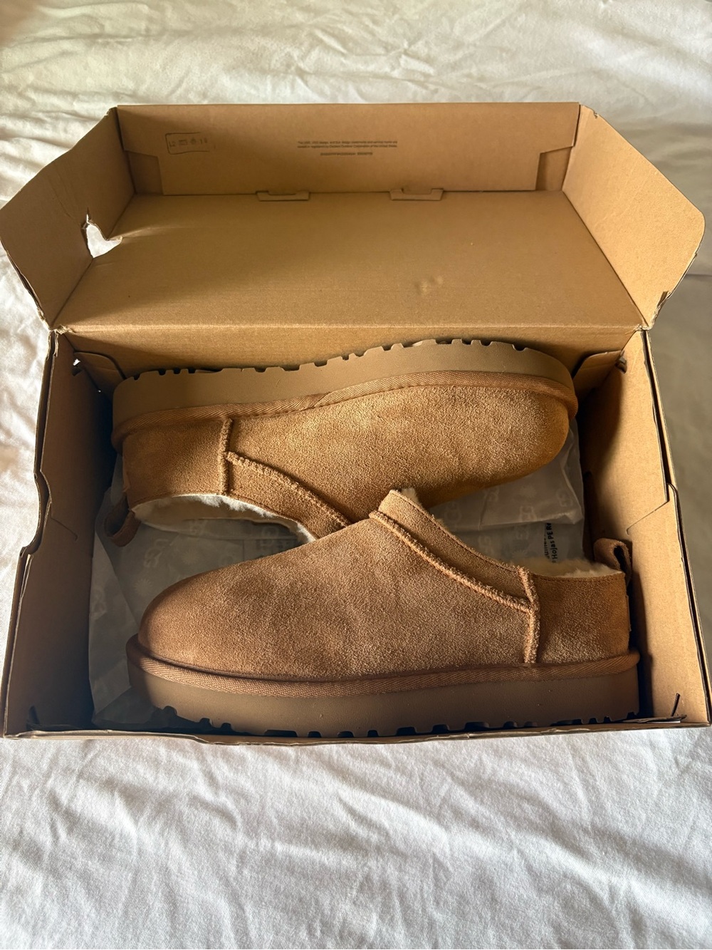 BRAND NEW UGG Classic Micro